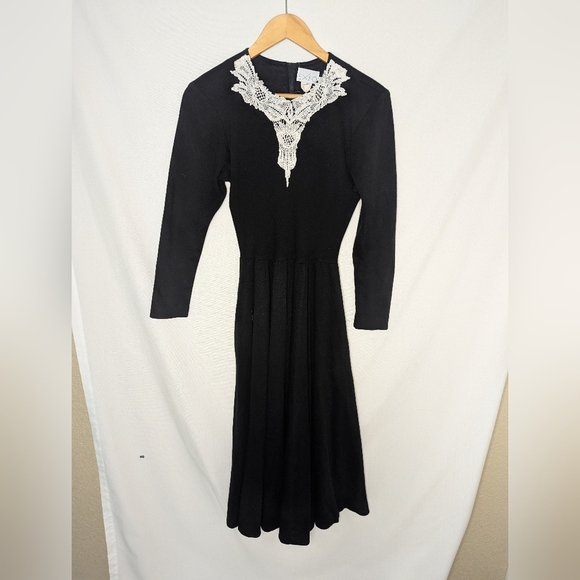 Vintage Expo Lace Trim Neckline Black Wool Blend Midi Dress Size 4 - Picture 1 of 10